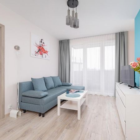 Cozy Apartments Laszkiewicza With Parking By Noclegi Renters Krasków Εξωτερικό φωτογραφία