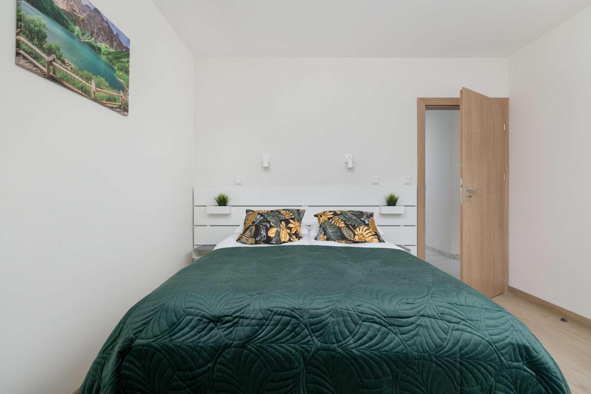 Cozy Apartments Laszkiewicza With Parking By Noclegi Renters Krasków Εξωτερικό φωτογραφία