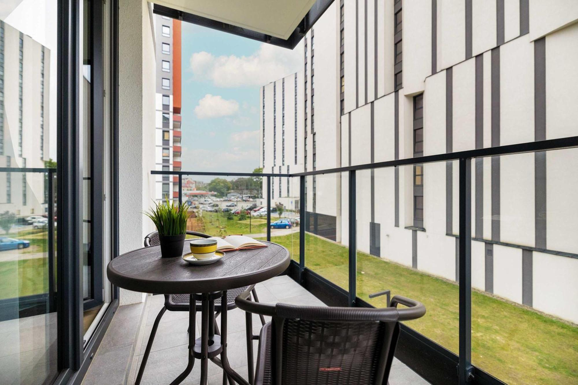 Cozy Apartments Laszkiewicza With Parking By Noclegi Renters Krasków Εξωτερικό φωτογραφία