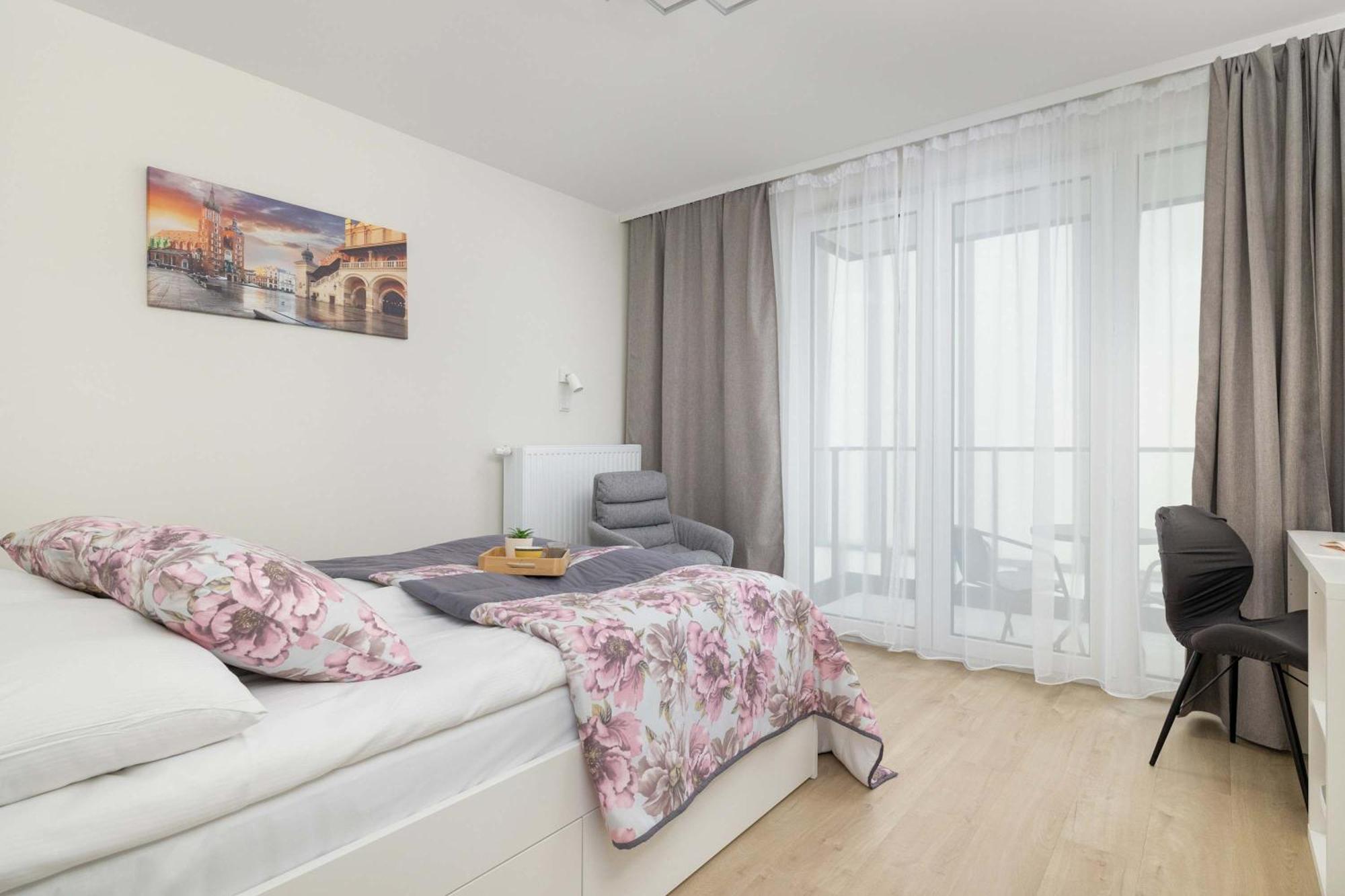 Cozy Apartments Laszkiewicza With Parking By Noclegi Renters Krasków Εξωτερικό φωτογραφία