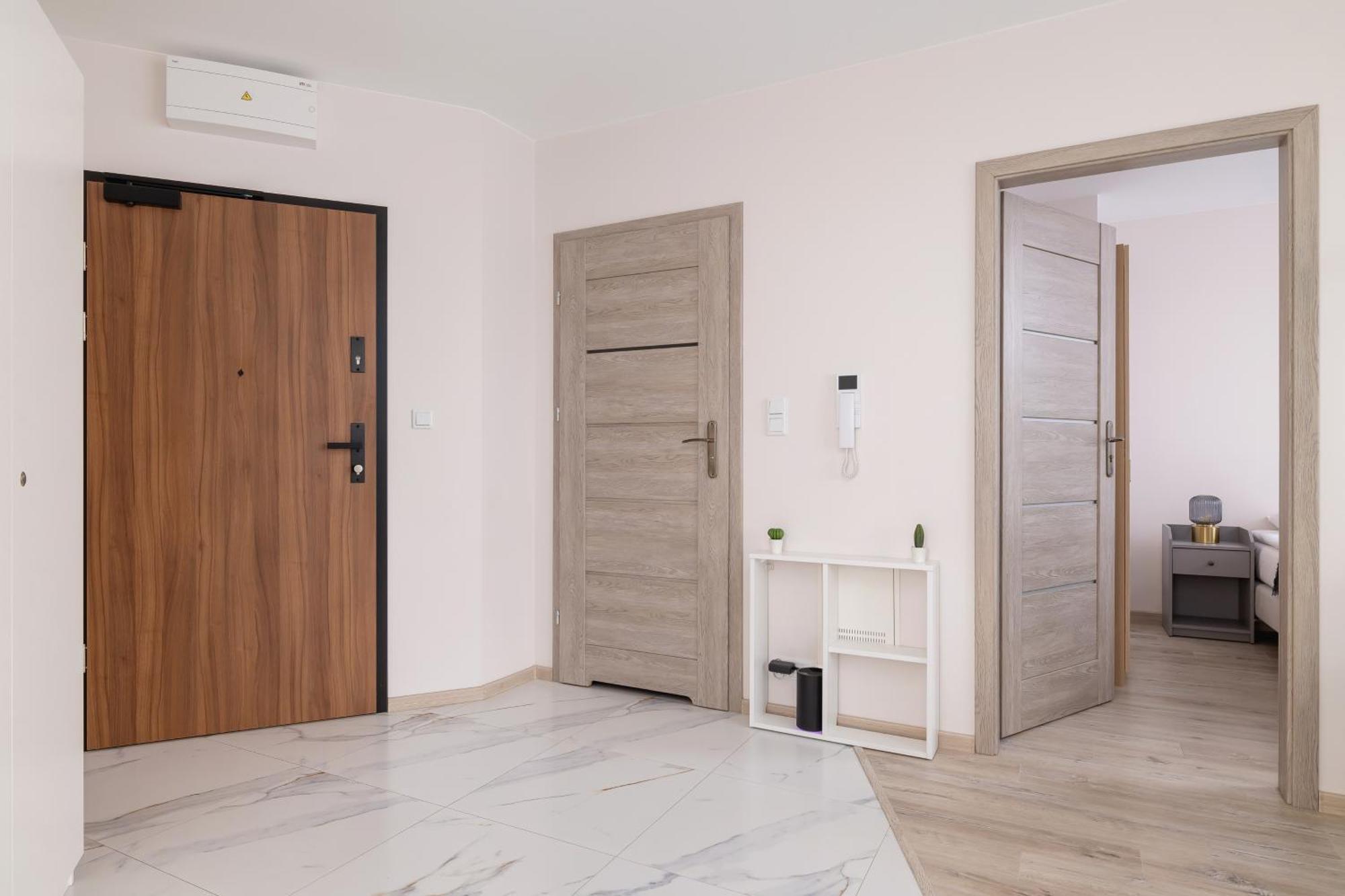 Cozy Apartments Laszkiewicza With Parking By Noclegi Renters Krasków Εξωτερικό φωτογραφία